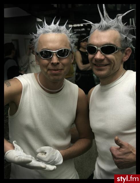 :) - Punk Rock Alternatywne Średnie Fryzury