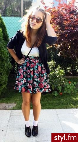 Jeżeli zdjęcie znajduje się już w galerii poproszę o link - Pozostałe Ciuchy Moda
