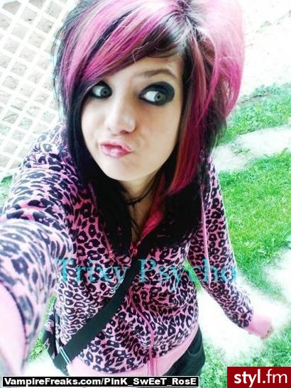 EMO Alternatywne Średnie Fryzury