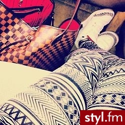 Leginsy Spodnie Moda