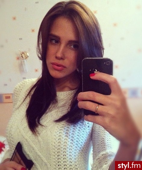 Średnie Fryzury