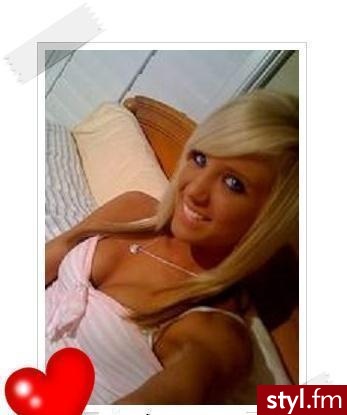 Średnie Fryzury
