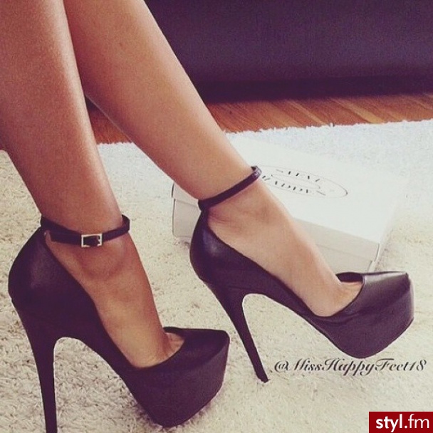 Szpilki Buty Moda