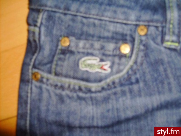 LACOSTE jeansy używane. Mam do sprzedania jeasy Lacoste rozmiar 31/32 - Misz-masz