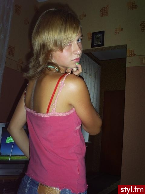 Średnie Fryzury