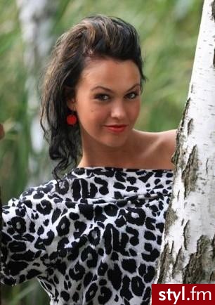 Średnie Fryzury