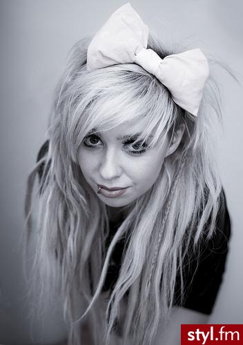 EMO Alternatywne Średnie Fryzury