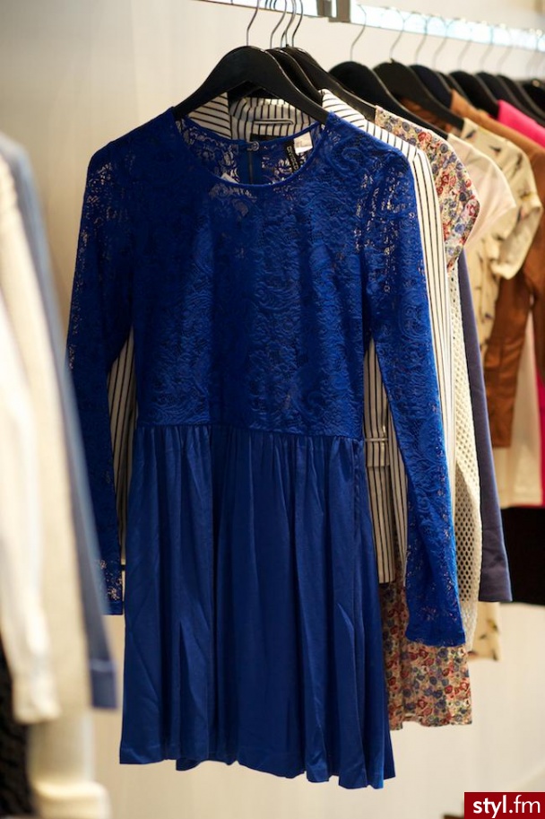 Sukienki Moda