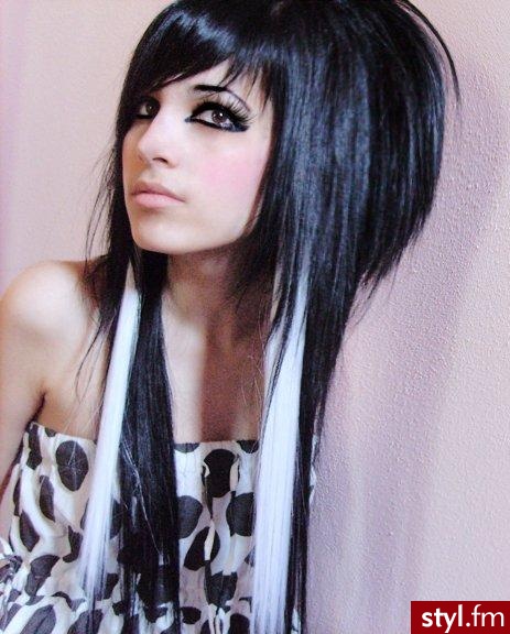 EMO Alternatywne Średnie Fryzury