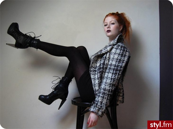 Jeżeli zdjęcie znajduje się już w galerii poproszę o link - Pozostałe Buty Moda