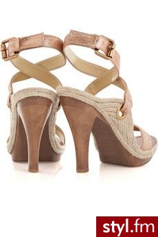 buty. Stella McCartney
Jeżeli już jest proszę o link - Pozostałe Buty Moda