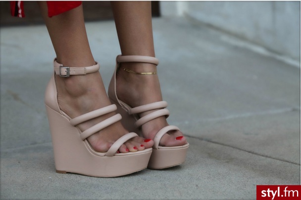 Koturny Buty Moda