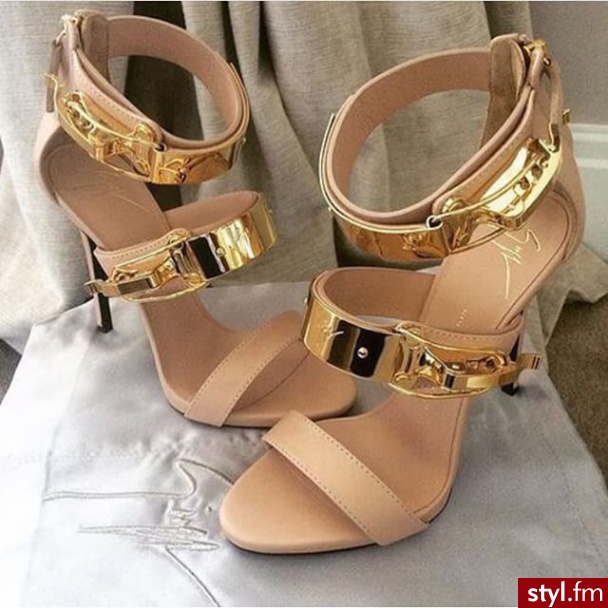 Sandały Buty Moda