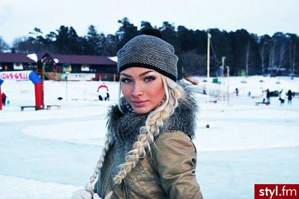 Blond Rozpuszczone Proste Na co dzień Długie Fryzury