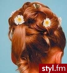 fryzury ślubna. Fryzury ślubne, wieczorowe. fryzury ślubna - Internetowy Katalog Fryzur IKF.com.pl, propozycje fryzur na każdą okazję np. fryzury na bal - Ślubne Średnie Fryzury