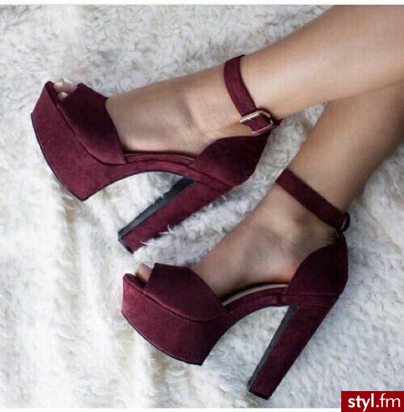 Szpilki Buty Moda