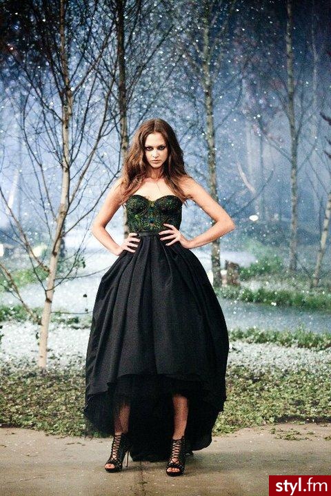 Wieczorowe Sukienki Moda