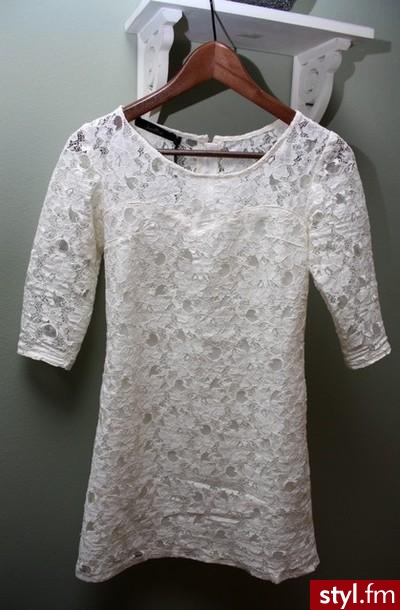 Sukienki Moda