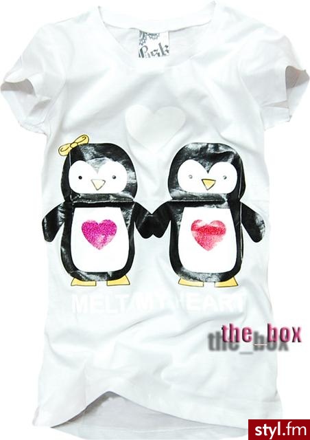 http://www.allegro.pl/item561510612_bershka_biala_bluzka_emo_punk_oldschool_skate_s.html - Pozostałe Ciuchy Moda