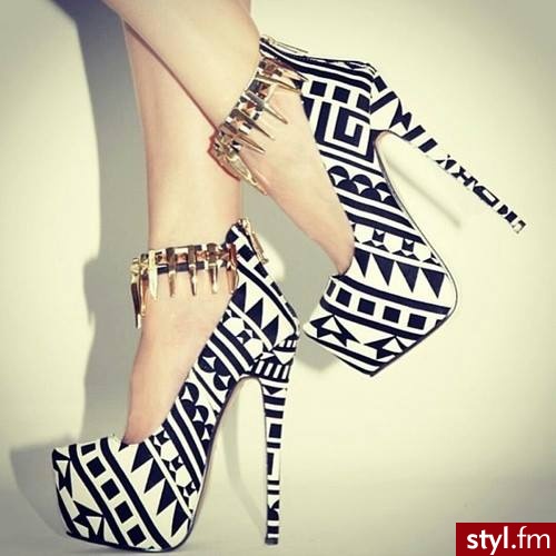 Szpilki Buty Moda
