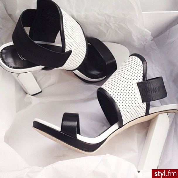 Sandały Buty Moda
