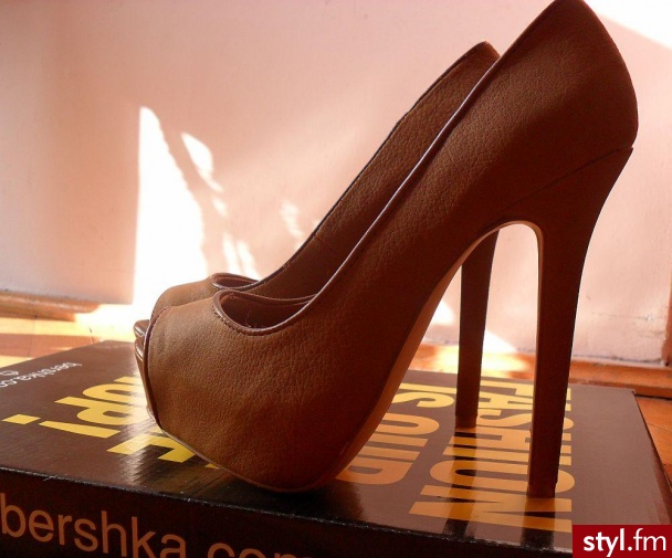Szpilki Buty Moda