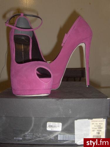 Szpilki Buty Moda