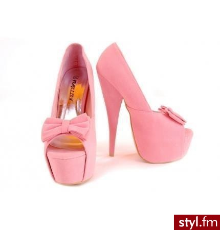 Szpilki Buty Moda