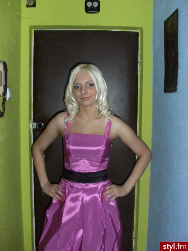 Średnie Fryzury