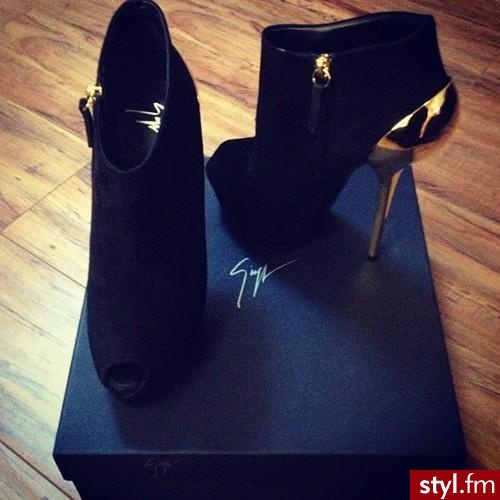 Szpilki Buty Moda