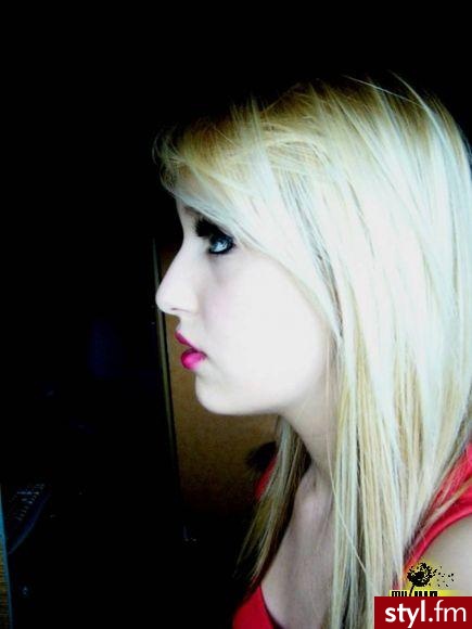 Blond Rozpuszczone Proste Na co dzień Średnie Fryzury