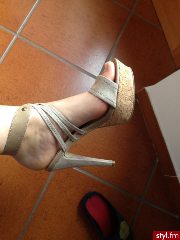 Szpilki Buty Moda