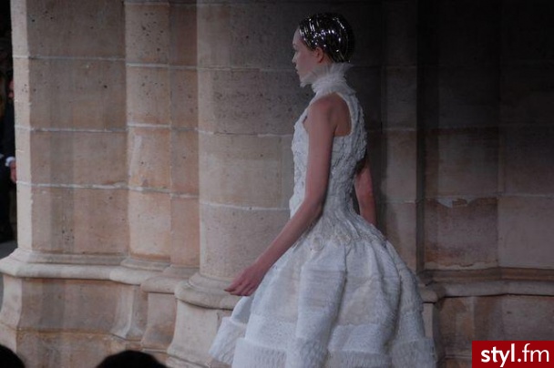 Sukienki Moda