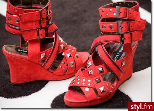 Pozostałe Buty Moda