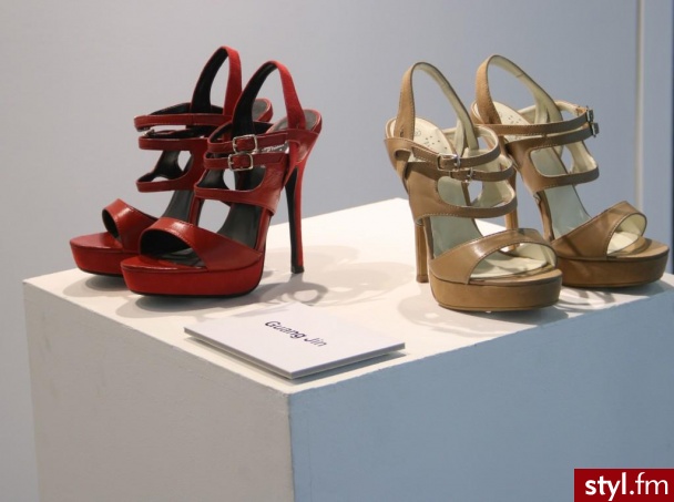 Szpilki Buty Moda