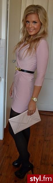 Sukienki Moda