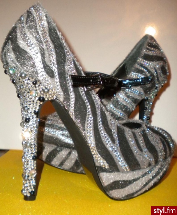Szpilki Buty Moda