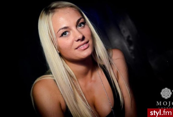 Blond Rozpuszczone Proste Na co dzień Długie Fryzury