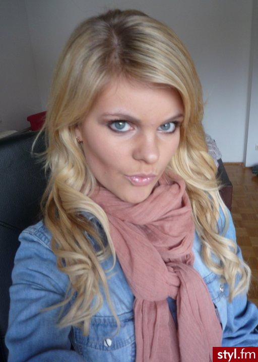 Kręcone Na co dzień Średnie Fryzury