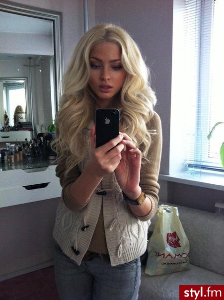 Blond Rozpuszczone Kręcone Na co dzień Długie Fryzury