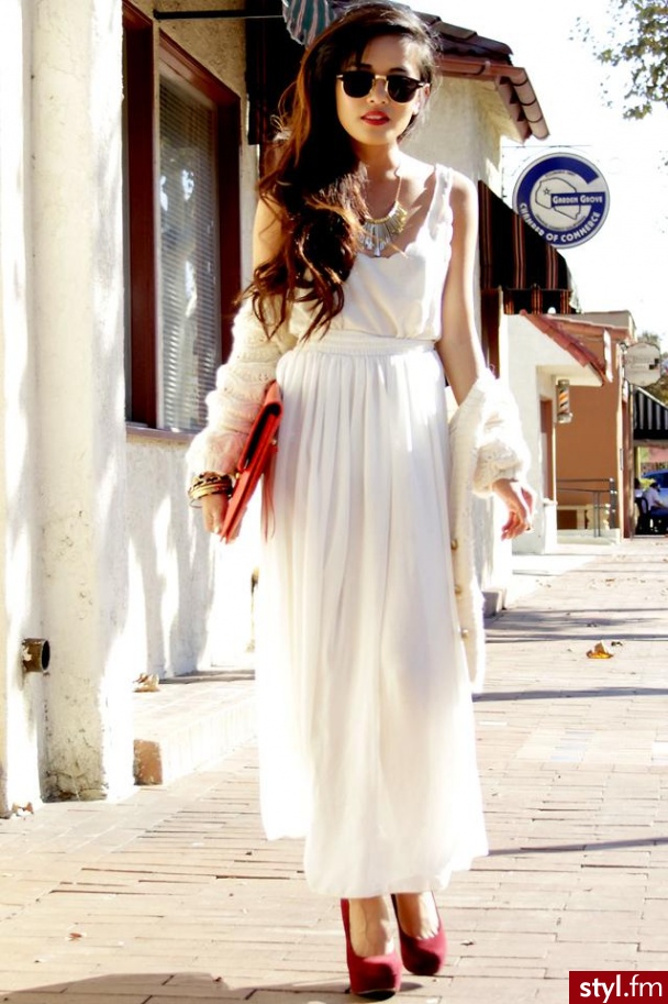 Sukienki Moda