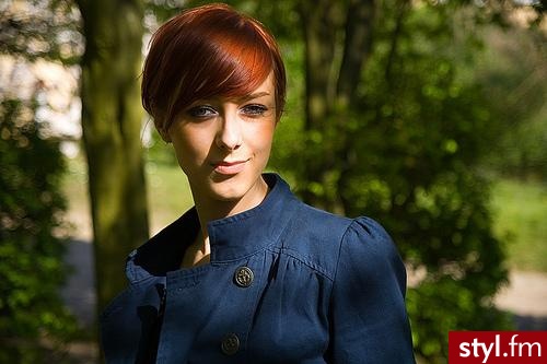 Średnie Fryzury
