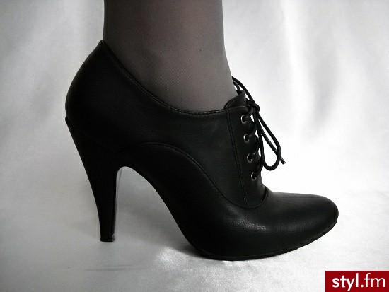 Pozostałe Buty Moda
