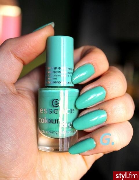 Essence - 79 viva la green - Migdałki Naturalne Paznokcie