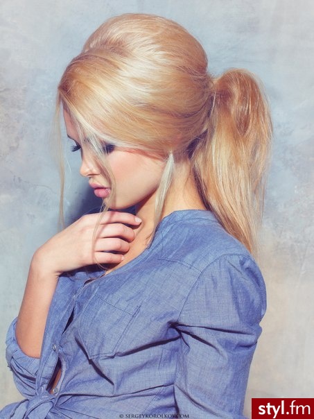 Blond Upięcie Proste Na co dzień Długie Fryzury