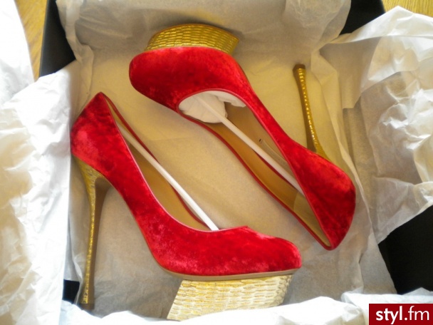 Szpilki Buty Moda