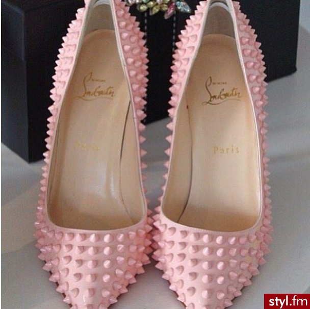 Szpilki Buty Moda