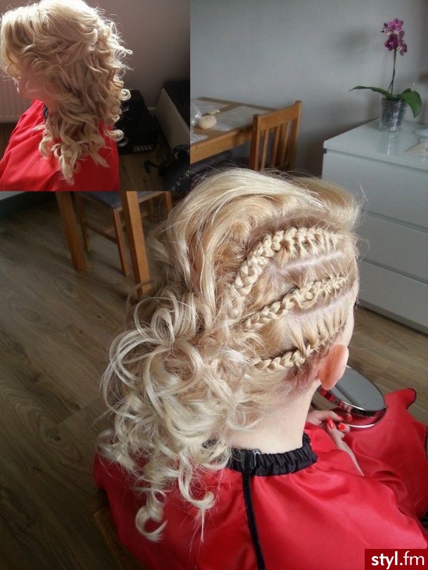Blond Upięcie Kręcone Wieczorowe Długie Fryzury