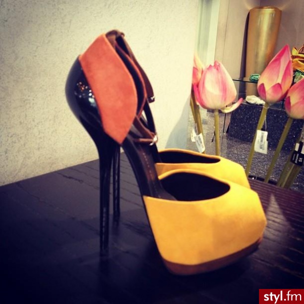 Szpilki Buty Moda