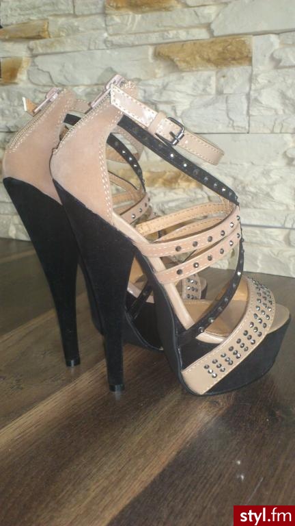 Szpilki Buty Moda